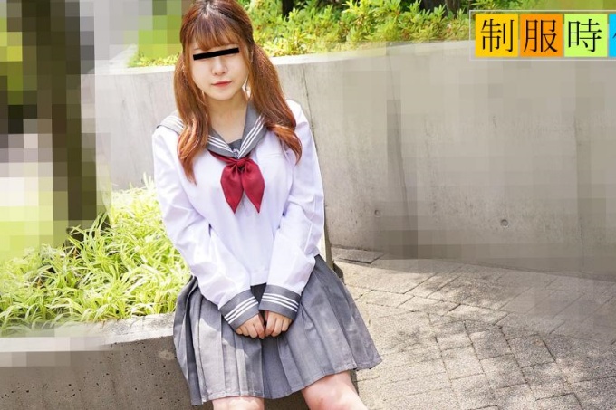 制服时代 - G 罩杯女孩的首次制服性爱体验 -