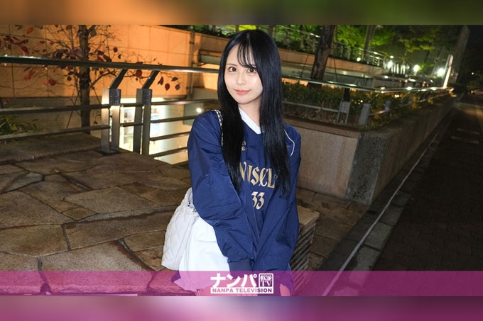 搭讪TV，初拍。 2156 纤细身材，拥有巨乳和巨臀的超级美女淫叫连连！！