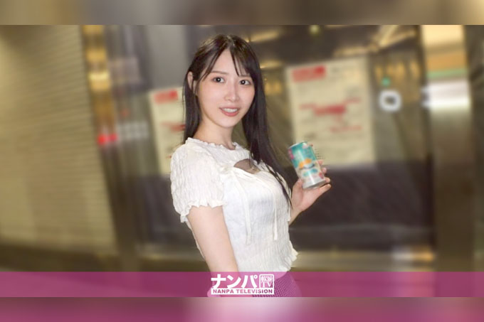 我去酒店向那位干净利落的牙科保健师表达谢意,她假装弄丢了我的手机,哈哈。