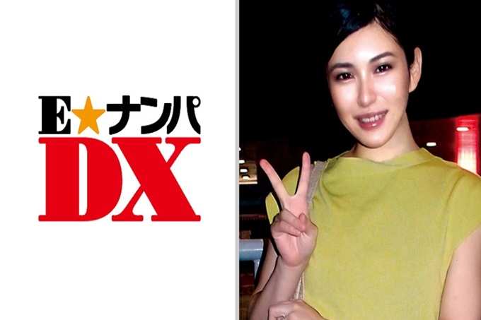 由于经验丰富的人数是一个，所以几乎是处女！太喷了！两个阴道射精！一位年轻的JD女士，甚至会搞砸！