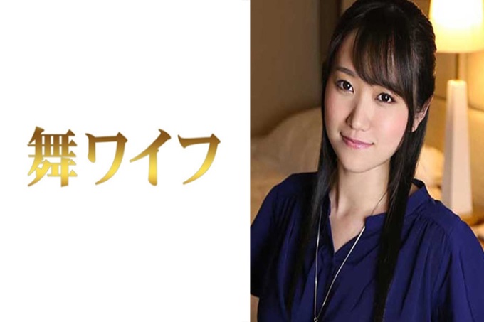 向井夏海 2 经历了平时无法体会的快乐。再次因性而达到顶峰时的心情舒畅而感动的她，今晚似乎也在追求更高的顶点。一边说害羞，一边大胆地晒丰满的胸围，那个胸脯插入准备就绪，一次插入到顶峰的话一边眼泪落下一边品味着男根摩擦阴道的触觉。