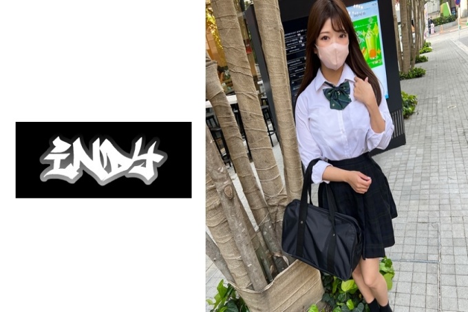 露出她的脸[个人拍摄]我什至向她展示了她可爱的胸部，并这样做了。