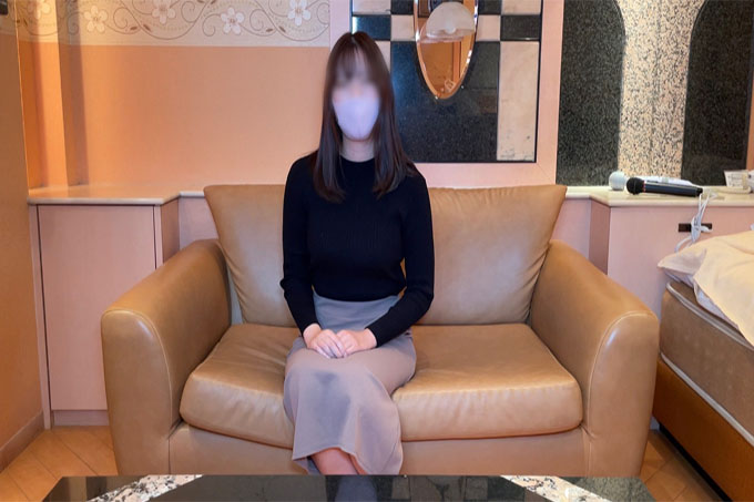 【FC2】在各大旅行社工作的超稀有美女OL首发！我偷偷从一个会说 3 种语言的高技能业余女孩身上取下橡胶，并给了它一个无声的阴道射精。特权：人生第一次3P动荡连发2Ahegao S⚫︎X