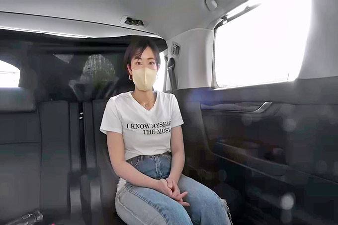 [FC2] 进入专科学校取得教师资格证的巨乳美女！ ！篮子里锻炼出来的身体按捺不住兴奋的心情，享受完口交技术后，又在车上搞砸了！ ！