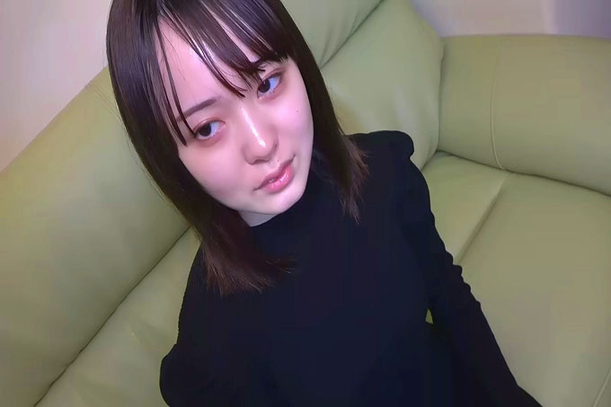 【FC2】采访时调转镜头与想成为偶像的女孩私通。 “很奇怪，不是吗？”