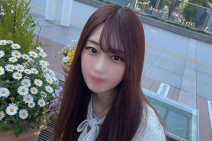 [FC2]初次拍摄/登场！尽管它很漂亮，但未经处理的鬃毛正在在办公室女士的淫秽洞中萌芽第二次反复出现的阴道射精，她在竖起乳头时很高兴地扭动！