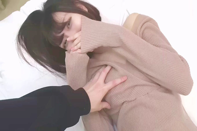 [FC2] (1) 2 作品 / 面部和中出 高挑超凡的苗条女孩。两个好朋友奇闻趣事性和没有 ○ 箭强奸。你喜欢哪个