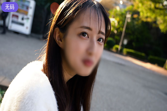 【FC2】打古典排球的小姐姐！作为对被严格的父母抚养长大的反应......