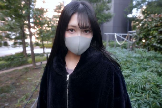[FC2] (2)美巨乳G罩杯完全露脸大学1年生白皙巨乳妹