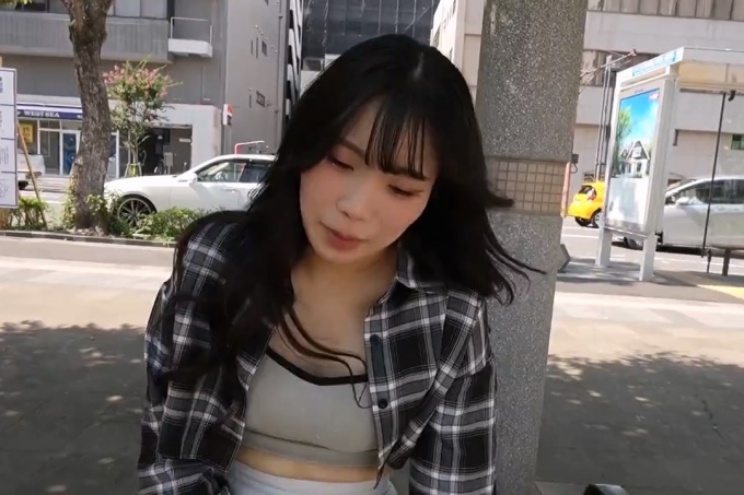 [FC2] 一个无辜的19岁少年，仍然无辜。过度发达的大阴蒂是必看的！如果你坚持不懈地玩它，它会变得更大！