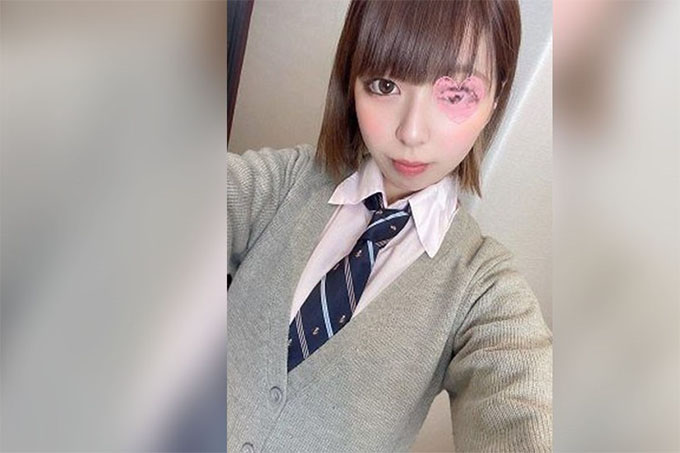 [超过300！ ] 时下18岁现役三年级生❤️第一次有捷径的纤细美少女的丰富体验❤️连续射精尖叫的幼童中出❤️有完整的外观审查特权！