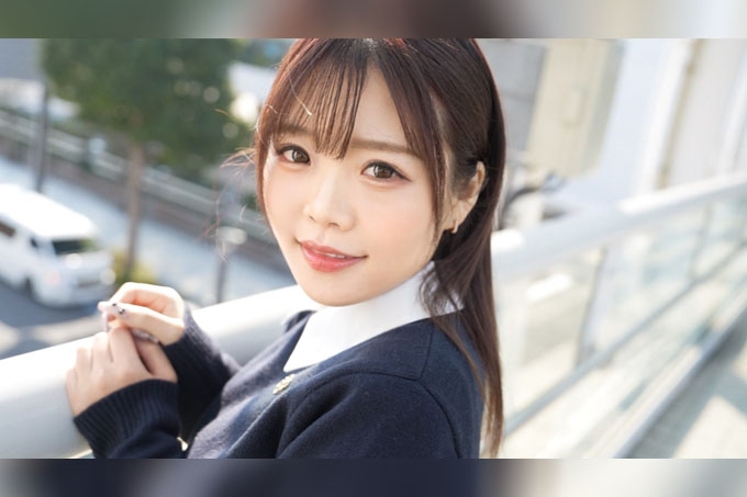【大二学生E罩杯美乳】认真又略带调皮的现役女大学生有栖同学，敏感的阴蒂尽情地扭动着，快感爆棚！