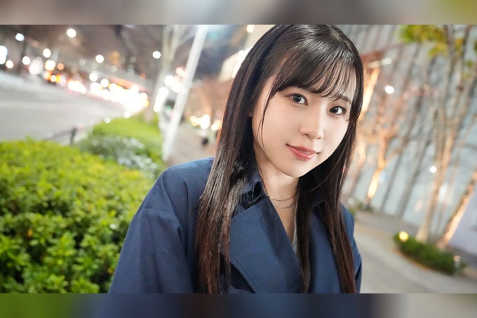 拥有可爱温柔笑容的一年级OL沙织（23岁）。虽然害羞，但身体却很敏感…