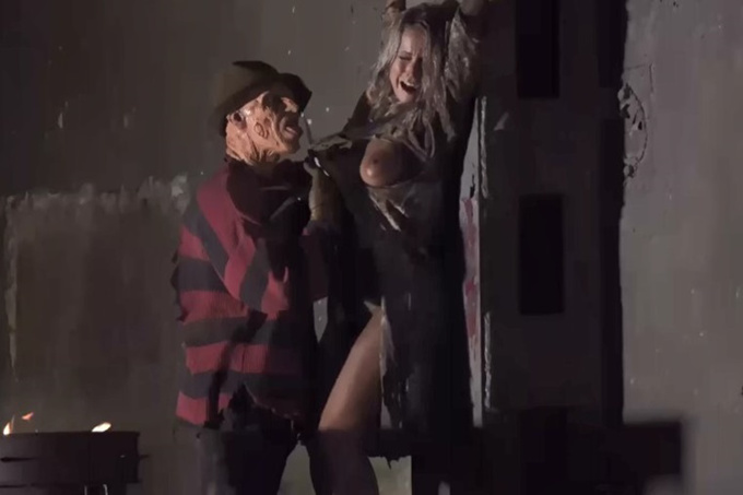 【奇幻猎奇】铁爪性魔人抓各种爆乳美女禁室囚禁 满足各种各样的兴趣欲望 想怎么操都没问题